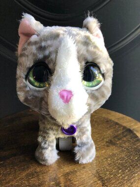 FurReal Gray Cat Kitty Tabby Toy Furry Walkalots Leash Interactive Mews Big Wags